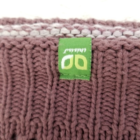 this is J Infinity Blanket Scarf - Picture 8 of 8